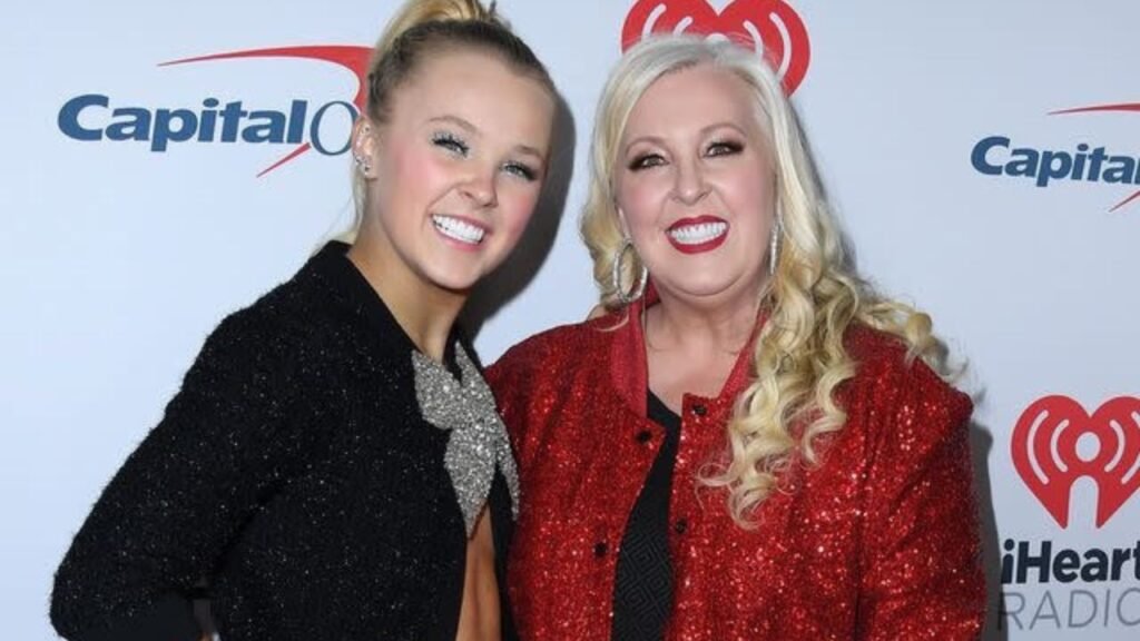 JoJo Siwa's mother encouraged her to 'embrace' the 'hate' during her 'Dance Moms' days.