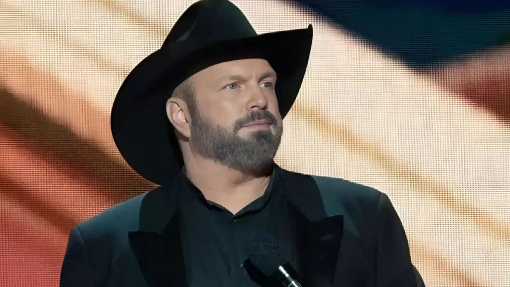 Serious allegations against Garth Brooks, makeup artist files case!